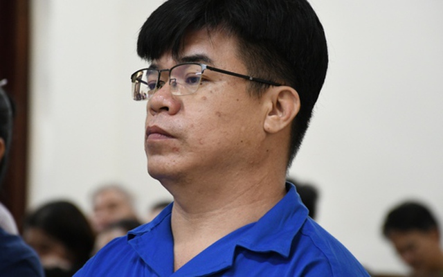 Bất ngờ lời khai lái xe riêng của cựu trưởng trạm CSGT Suối Tre về tiền “bảo kê” xe quá tải