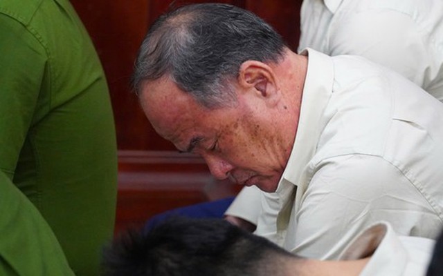 Cựu Chủ tịch tỉnh An Giang lĩnh án 8 năm 6 tháng tù