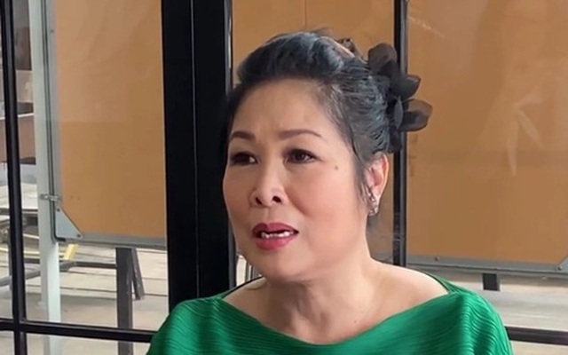 NSND Hồng Vân: "Tôi muốn cáu với đạo diễn"