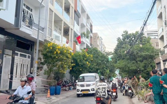 Cháy nhà 3 tầng ở TPHCM làm cụ ông tử vong