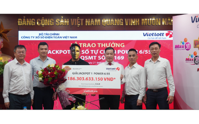 Nam thanh niên Gen Z trúng Jackpot hơn 186 tỉ đồng nhưng nói không ai tin