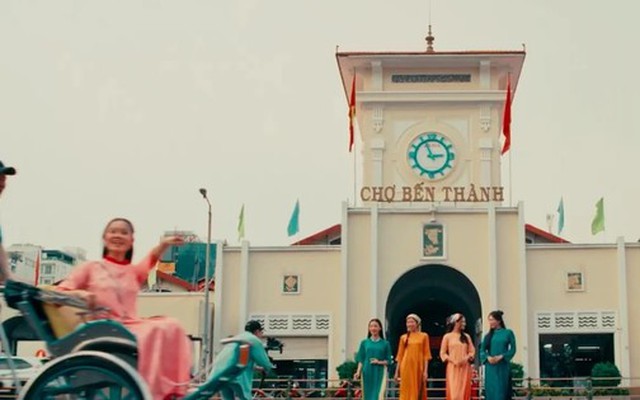 Vẻ đẹp xuyên thời gian của TPHCM qua '50 khoảnh khắc'