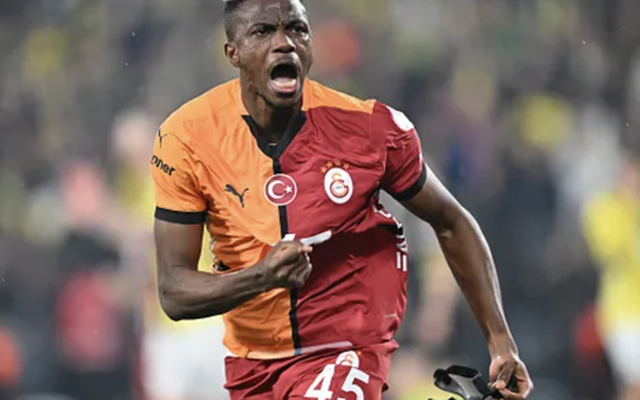 Man United chạy đua giành chữ ký sao tiền đạo 64 triệu bảng