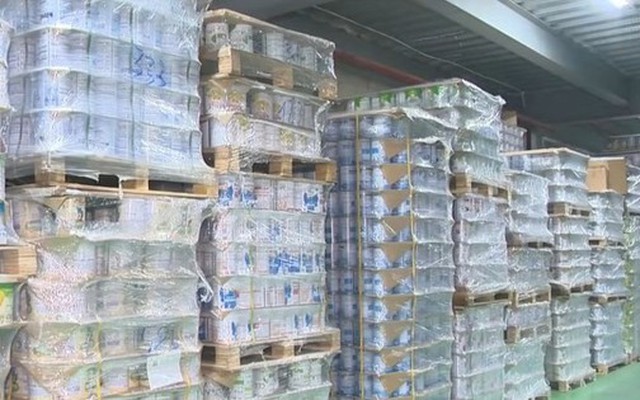 Bộ Y tế đề nghị thu hồi 12 loại sữa bột giả