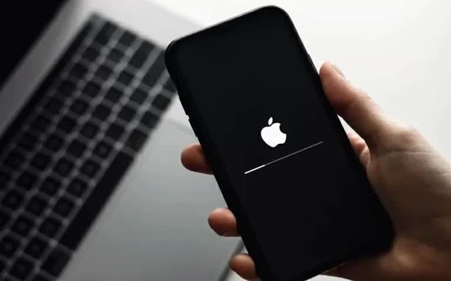 Nhiều iPhone gặp sự cố nghiêm trọng khi cập nhật iOS