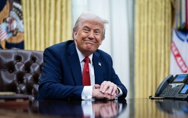 Ông Trump ký loạt sắc lệnh về thủy sản, tham vọng 'nước Mỹ trên hết'