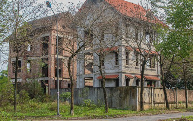 Mua lô đất bỏ hoang suốt 2 thập kỷ, bán gấp 10 lần tưởng đã lãi to, ai ngờ chỉ trong 3 tháng sau giá lại tăng thêm 8 lần nữa khiến người bán tiếc ngẩn ngơ