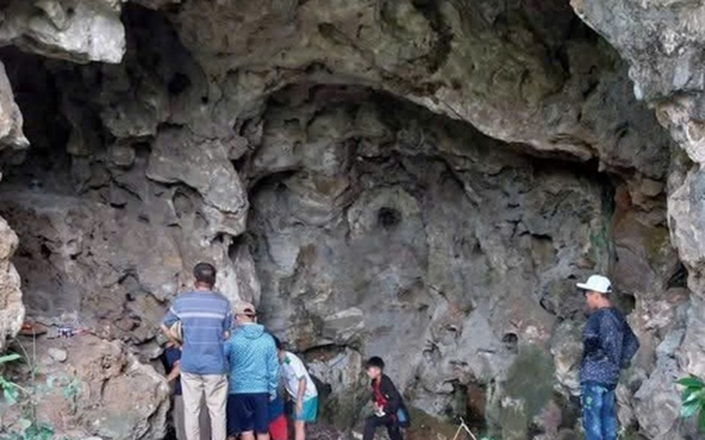 Lạnh người lời kể của nhân chứng phát hiện nhiều hộp sọ, xương người trong hang đá ở Nghệ An