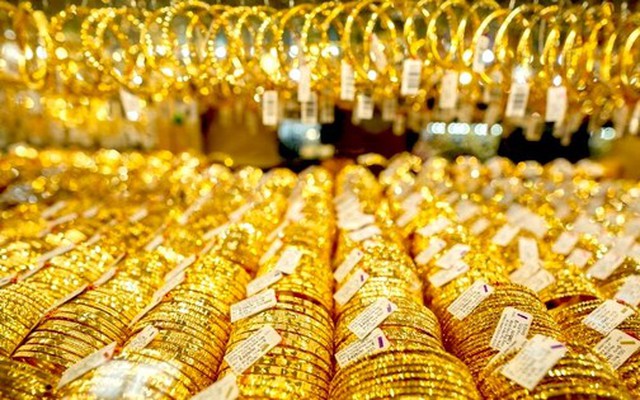 Giá vàng thế giới giảm đột ngột