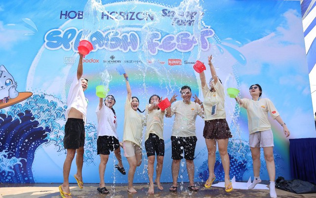 Đại hội té nước Splash Fest 2025 trở lại hoành tráng khuấy đảo mùa hè