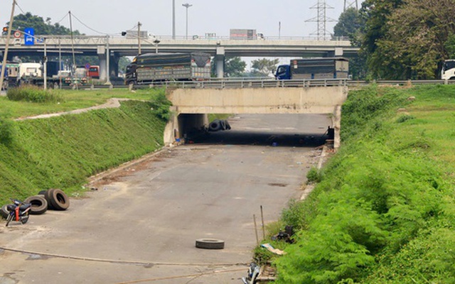 Dự án mở rộng xa lộ Hà Nội chậm 15 năm, chưa biết bao giờ hoàn thành