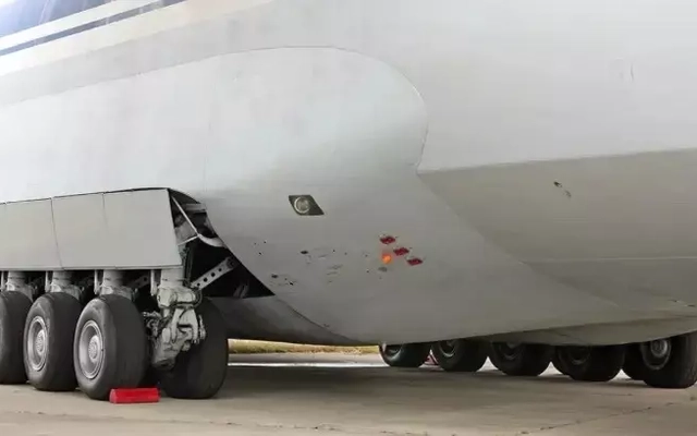 Trung Quốc âm thầm chế tạo siêu vận tải cơ