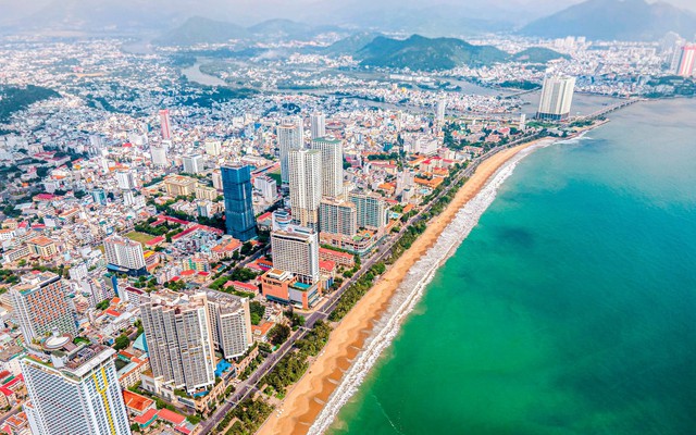 Sau sáp nhập, đây là tỉnh có đường bờ biển dài nhất nước ta, định hướng lên TP trực thuộc trung ương