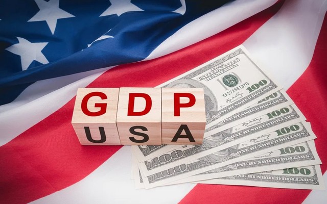 GDP Mỹ quý 1/2025 bất ngờ tăng trưởng âm, ông Trump lập tức 'trách' cựu Tổng thống Joe Biden