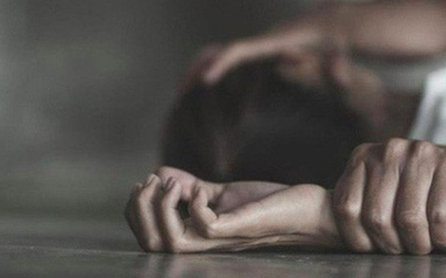 Gã xe ôm 'chìa' bệnh án tâm thần hòng thoát tội hiếp dâm bé gái khuyết tật trí tuệ