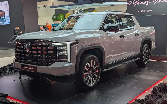 MG hé lộ bán tải mới: Đấu Ranger, Triton bằng máy dầu 2.5L mạnh 220 mã lực