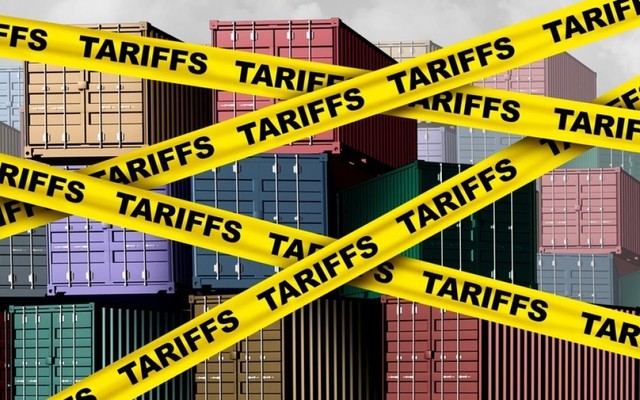 Ngành TMĐT Mỹ lao đao trước cơn bão thuế quan: Amazon bốc hơi 740 tỷ USD vốn hóa, hàng loạt startup hoãn IPO, hàng giá rẻ Trung Quốc ảnh hưởng nặng