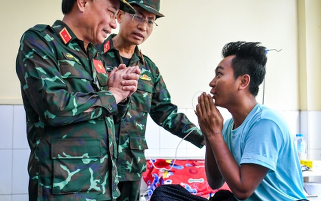 Nạn nhân thoát chết sau 5 ngày động đất ở Myanmar: ‘Con cảm ơn bộ đội Việt Nam!’