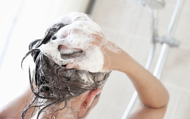 Thu hồi dầu gội dược liệu sạch chấy Aladin của Công ty cổ phần Sao Thái Dương