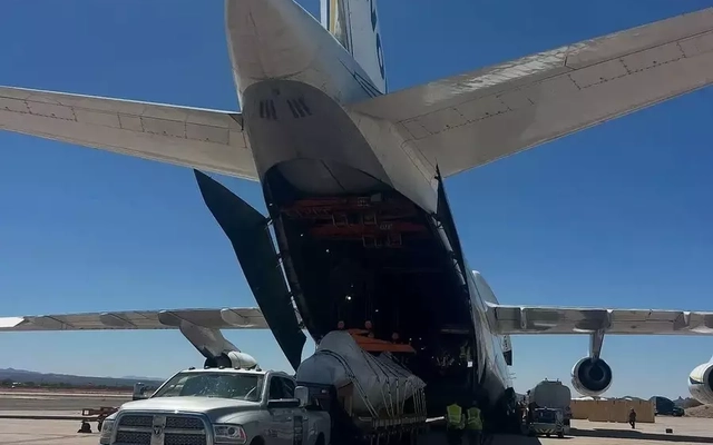 An-124 Ukraine đưa tiêm kích F-16 từ căn cứ Davis-Monthan tới địa điểm đặc biệt