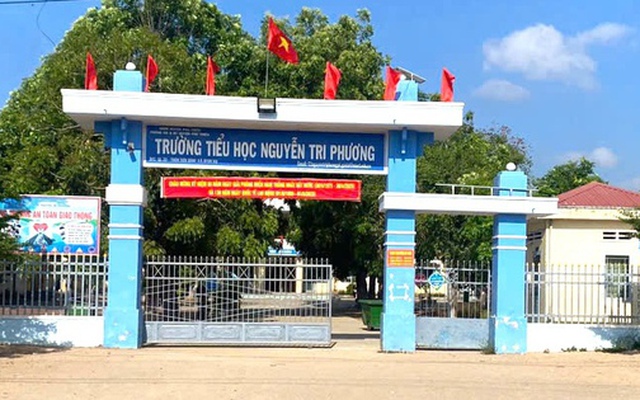 Tạm giữ thầy giáo nghi dâm ô nhiều nữ sinh tiểu học