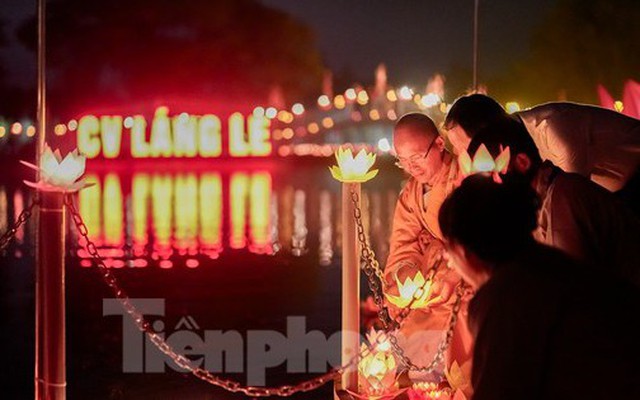 Xác lập 5 kỷ lục Phật giáo Việt Nam