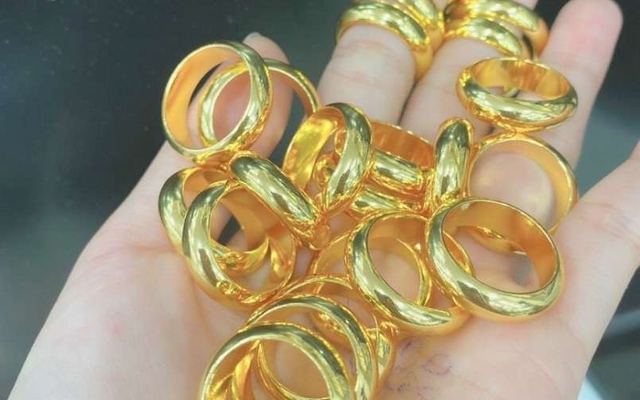 Lên mạng mua vàng, ra tận cửa hàng kiểm tra, người phụ nữ ở Đà Nẵng vẫn mất trắng gần 110 triệu đồng