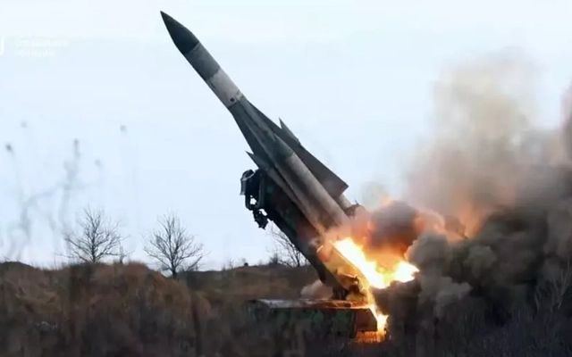 Tình báo quốc phòng dùng S-200 tấn công mục tiêu mặt đất