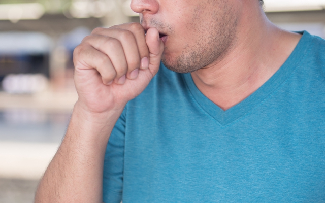 Chàng trai 29 tuổi nôn ra máu ồ ạt, tử vong sau 1 ngày: Bác sĩ cảnh báo “đừng cố làm điều này"