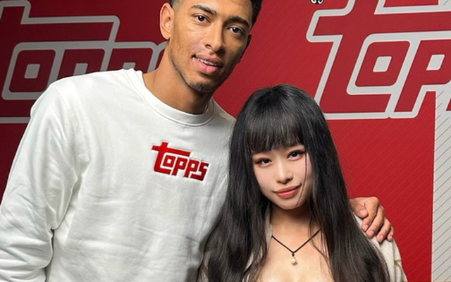 Dàn siêu sao thế giới như "lu mờ" trước nữ phóng viên thể thao có vóc dáng "cực phẩm"