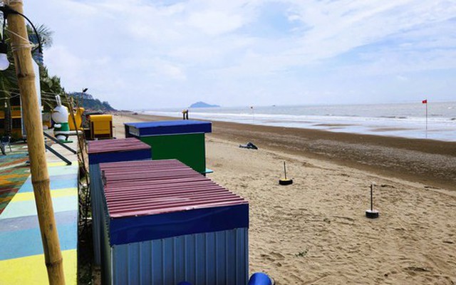 Vụ cảnh khó tin ở bãi biển nổi tiếng Thanh Hóa: Đồng loạt tháo dỡ