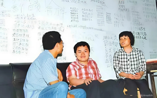 Thiên tài vật lý 17 tuổi được tung hô hết mực, 13 năm sau trắng tay: Ai là người có lỗi?