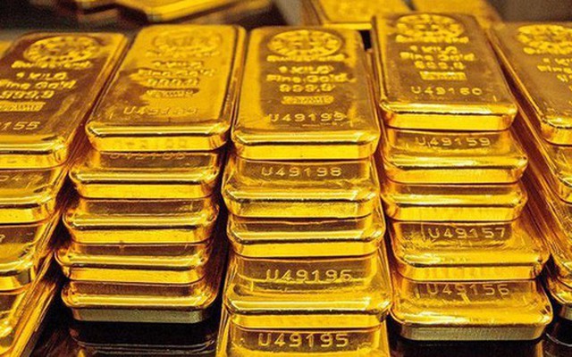Giá vàng đang giảm rất nhanh, những người đu đỉnh đứt ruột lỗ 6,5 triệu đồng/lượng