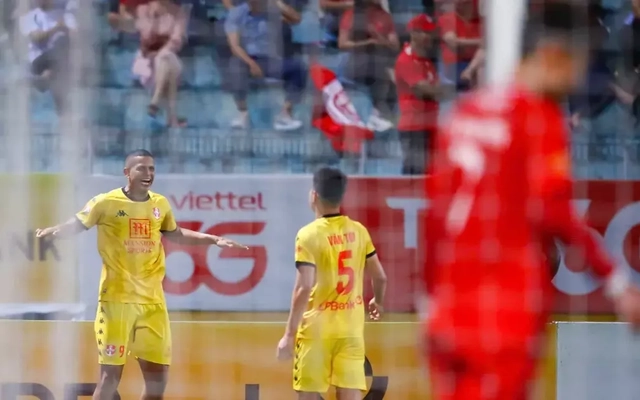 Viettel FC đánh rơi chiến thắng trước Hải Phòng