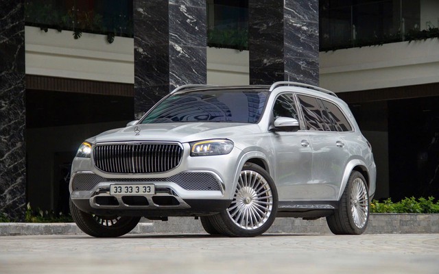 Chiếc xe trông giống Mercedes-Maybach GLS 600 này có giá bán lại gần 3,8 tỷ đồng: Chủ cũ độ nhiều chi tiết nhưng chừa lại nội thất 'zin'
