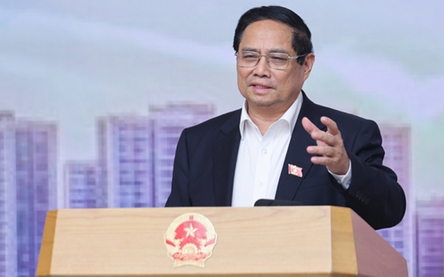 Họp với lãnh đạo Vingroup, Sungroup... Thủ tướng yêu cầu đảm bảo để mọi người dân Việt Nam đều có một thứ