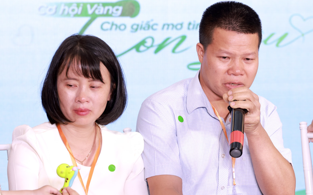 Người đàn ông Hà Nội tìm mọi cách để vợ đồng ý ly hôn: Câu chuyện phía sau khiến ai cũng xúc động
