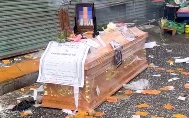 Truy tố 23 người mang quan tài, vàng mã... đến đòi nợ chủ hụi