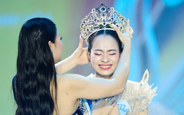 Nữ sinh quê Thanh Hóa - Nguyễn Thị Mỹ Linh đăng quang Hoa hậu Biển đảo Việt Nam