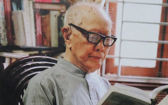 Nhà văn hóa Nguyễn Hữu Ngọc qua đời ở tuổi 107