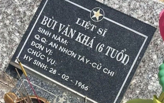 Bộ Nội vụ lên tiếng về hình ảnh bia mộ "liệt sĩ 6 tuổi" ở TP HCM
