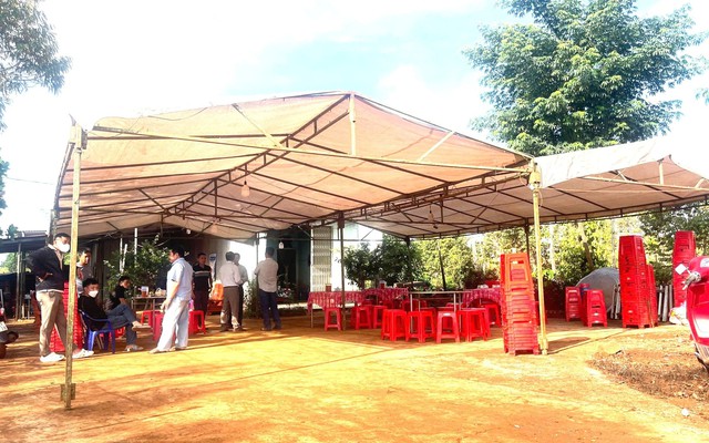 3 mẹ con tử vong trong nhà khóa cửa: Trích xuất camera điểm trông giữ trẻ thấy cảnh bất ngờ