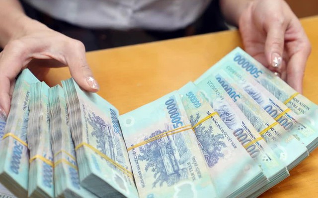 Tham gia BHXH 15 năm nhưng phải nghỉ việc vì cơ quan sắp xếp bộ máy, người lao động được trợ cấp bao nhiêu?