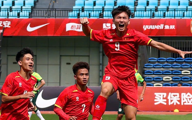 Tuyển Việt Nam ngược dòng thắng Ả Rập Xê Út đầy ngoạn mục, đẩy tuyển Trung Quốc vào thế khó