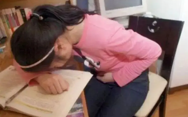 Bé gái 6 tuổi cứ thứ Sáu lại đau bụng dữ dội: Tới viện, bác sĩ nói 1 câu duy nhất khiến cha mẹ bừng tỉnh