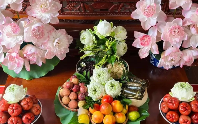 Giờ vàng cúng rằm tháng 5 âm lịch năm 2025