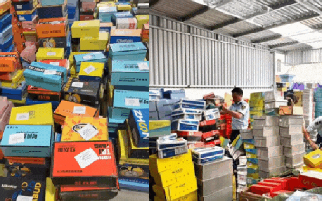 Bất ngờ kiểm tra shop Chao.kids, tạm giữ 5.000 sản phẩm là giầy dép, quần áo trẻ em nghi nhập lậu