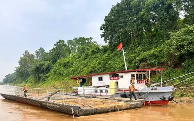 Binh chủng công binh trả lời về thông tin 'cầu phao Phong Châu bị lũ cuốn'