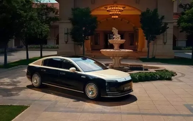 "Tiểu Rolls-Royce giá rẻ" khiến người mua Trung Quốc tới tấp đặt hàng