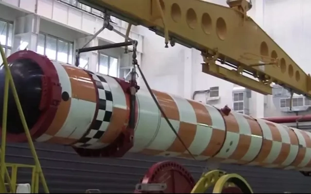 Poseidon khẳng định chiến thắng từ hướng biển